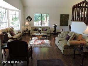 526 S Bay Dr, Gilbert, AZ 85233 photo 5