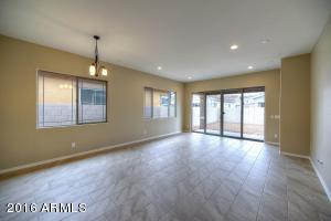 3031 E Austin Dr, Gilbert, AZ 85296 photo 5