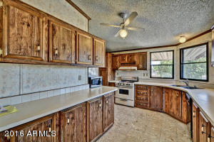 3512 E Sandra Ter, Phoenix, AZ 85032 photo 10