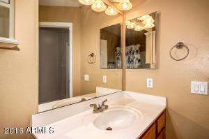 3206 E Oraibi Dr, Phoenix, AZ 85050 photo 19