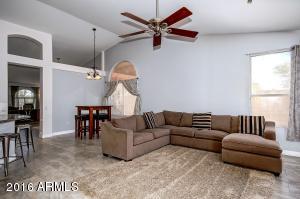3206 E Oraibi Dr, Phoenix, AZ 85050 photo 5