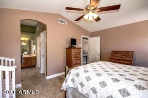 3206 E Oraibi Dr, Phoenix, AZ 85050 photo 7