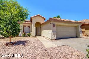 3206 E Oraibi Dr, Phoenix, AZ 85050 photo 1