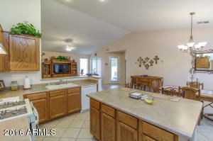 1107 E Temple Ct, Gilbert, AZ 85296 photo 8