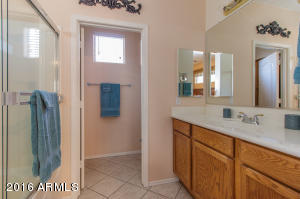 1107 E Temple Ct, Gilbert, AZ 85296 photo 11