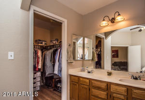 1202 E Hearne Way, Gilbert, AZ 85234 photo 21
