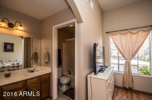 1202 E Hearne Way, Gilbert, AZ 85234 photo 20
