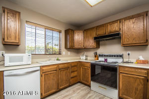1202 E Hearne Way, Gilbert, AZ 85234 photo 11