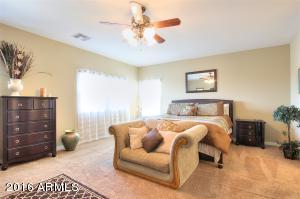 2881 Eleana Ln, Gilbert, AZ 85298 photo 12
