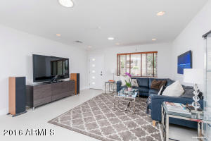 3738 E Weldon Ave, Phoenix, AZ 85018 photo 2