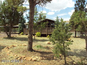 2052 Rendezvous Pine Dr, Overgaard, AZ 85933 photo 2