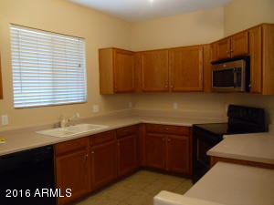 4375 E Betsy Ln, Gilbert, AZ 85296 photo 5