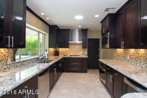 3016 E Roma Ave, Phoenix, AZ 85016 photo 7