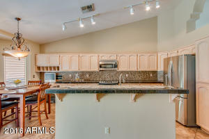 3532 E Brookwood Ct, Phoenix, AZ 85048 photo 4
