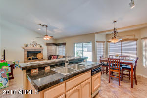 3532 E Brookwood Ct, Phoenix, AZ 85048 photo 10
