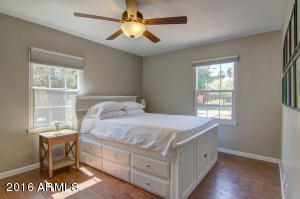 2335 E Fairmount Ave, Phoenix, AZ 85016 photo 16