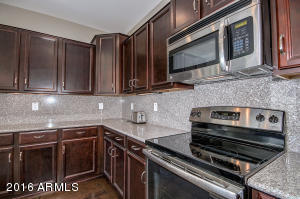 932 S Osborn Ln, Gilbert, AZ 85296 photo 20