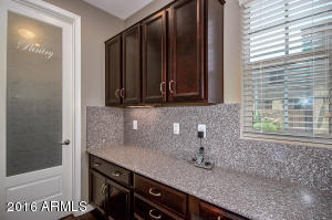932 S Osborn Ln, Gilbert, AZ 85296 photo 21