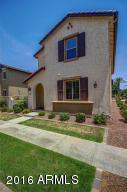 932 S Osborn Ln, Gilbert, AZ 85296 photo 3