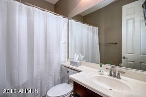 932 S Osborn Ln, Gilbert, AZ 85296 photo 29