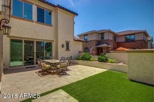 932 S Osborn Ln, Gilbert, AZ 85296 photo 6