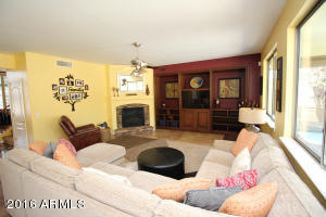 9916 E Meseto Ave, Mesa, AZ 85209 photo 2