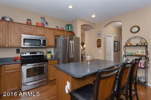 4532 E County Down Dr, Chandler, AZ 85249 photo 2