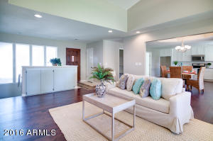 426 E Hackamore St, Mesa, AZ 85203 photo 4