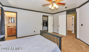 8562 E Desert Ln, Mesa, AZ 85209 photo 14