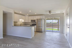 115 E Grove Ave, Mesa, AZ 85210 photo 3