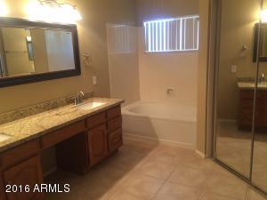 608 W Devon Ct, Gilbert, AZ 85233 photo 36