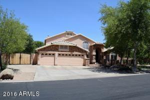 931 N Poinciana Rd, Gilbert, AZ 85234