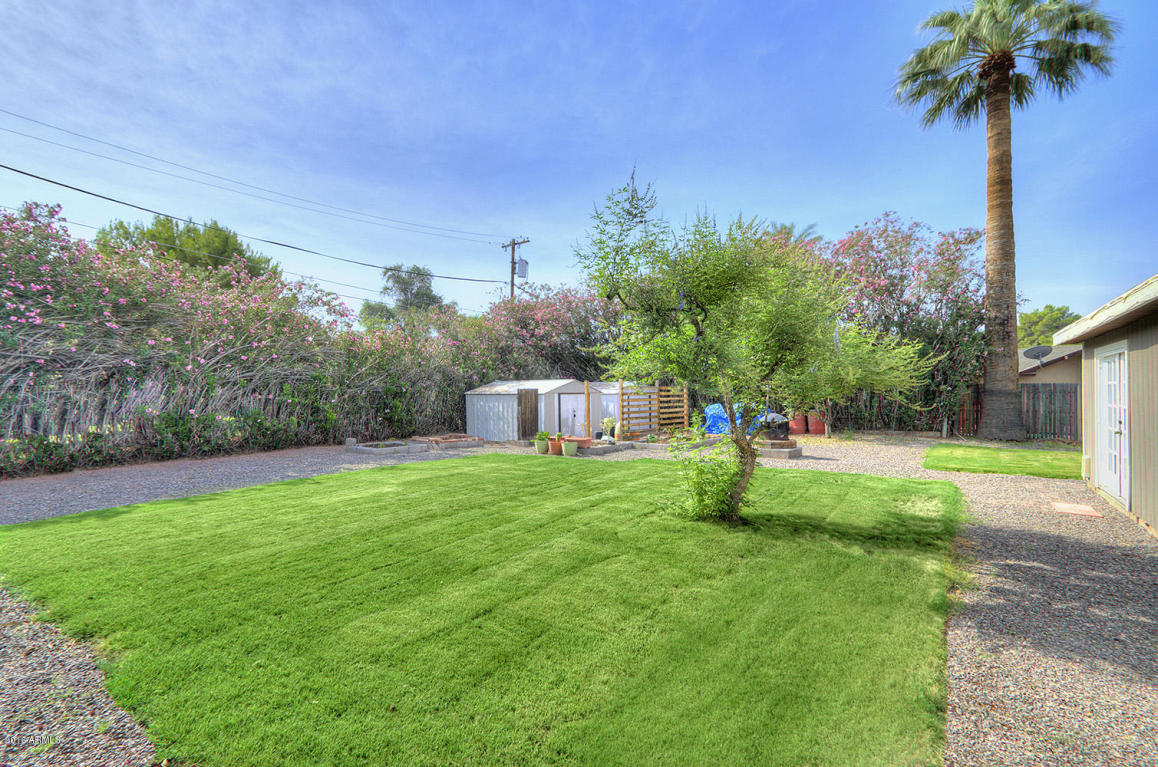 4145 N 46th Pl, Phoenix, AZ 85018 photo 19