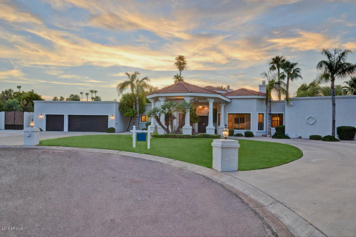 4542 E Mescal St, Phoenix, AZ 85028 photo 1