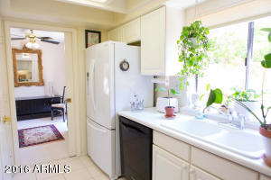 950 E Lois Ln, Phoenix, AZ 85020 photo 21