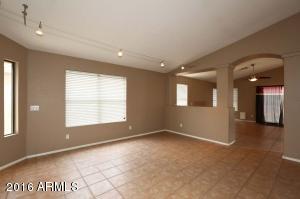 3352 E Blackhawk Dr, Phoenix, AZ 85050 photo 5