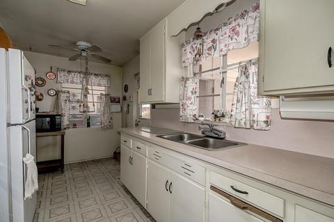 9821 N 17th Ave, Phoenix, AZ 85021 photo 2
