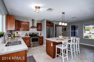 351 W Laredo Ave, Gilbert, AZ 85233 photo 4