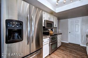 22 E Muriel Dr, Phoenix, AZ 85022 photo 9