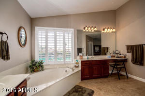 1820 E Cascade Dr, Gilbert, AZ 85234 photo 34