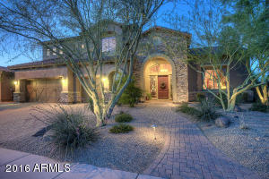3952 E Nocona Ln, Phoenix, AZ 85050 photo 1