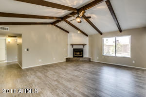 6063 E Ivy St, Mesa, AZ 85205 photo 3