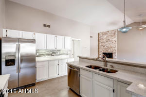 4032 E Rosemonte Dr, Phoenix, AZ 85050 photo 10