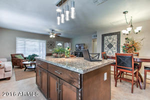 723 W 2nd Pl, Mesa, AZ 85201 photo 2