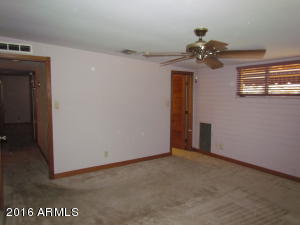 9919 N 16th Pl E, Phoenix, AZ 85020 photo 17