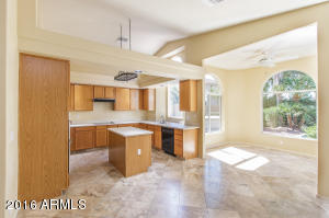 2610 E Arabian Dr, Gilbert, AZ 85296 photo 7