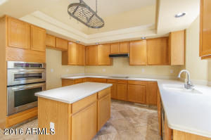 2610 E Arabian Dr, Gilbert, AZ 85296 photo 9