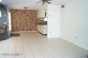 651 N N Frst, Mesa, AZ 85203 photo 8