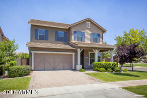 3566 E Amber Ln, Gilbert, AZ 85296 photo 2