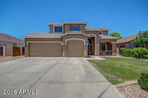 954 S Oak St, Gilbert, AZ 85233 photo 4